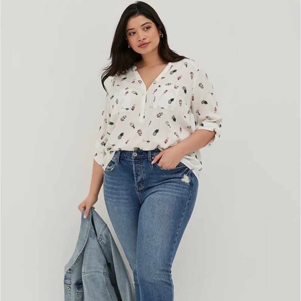 NWT Torrid 0 Happy Hour Harper Rayon Slub Pullover 3/4 Sleeve White Blouse Shirt